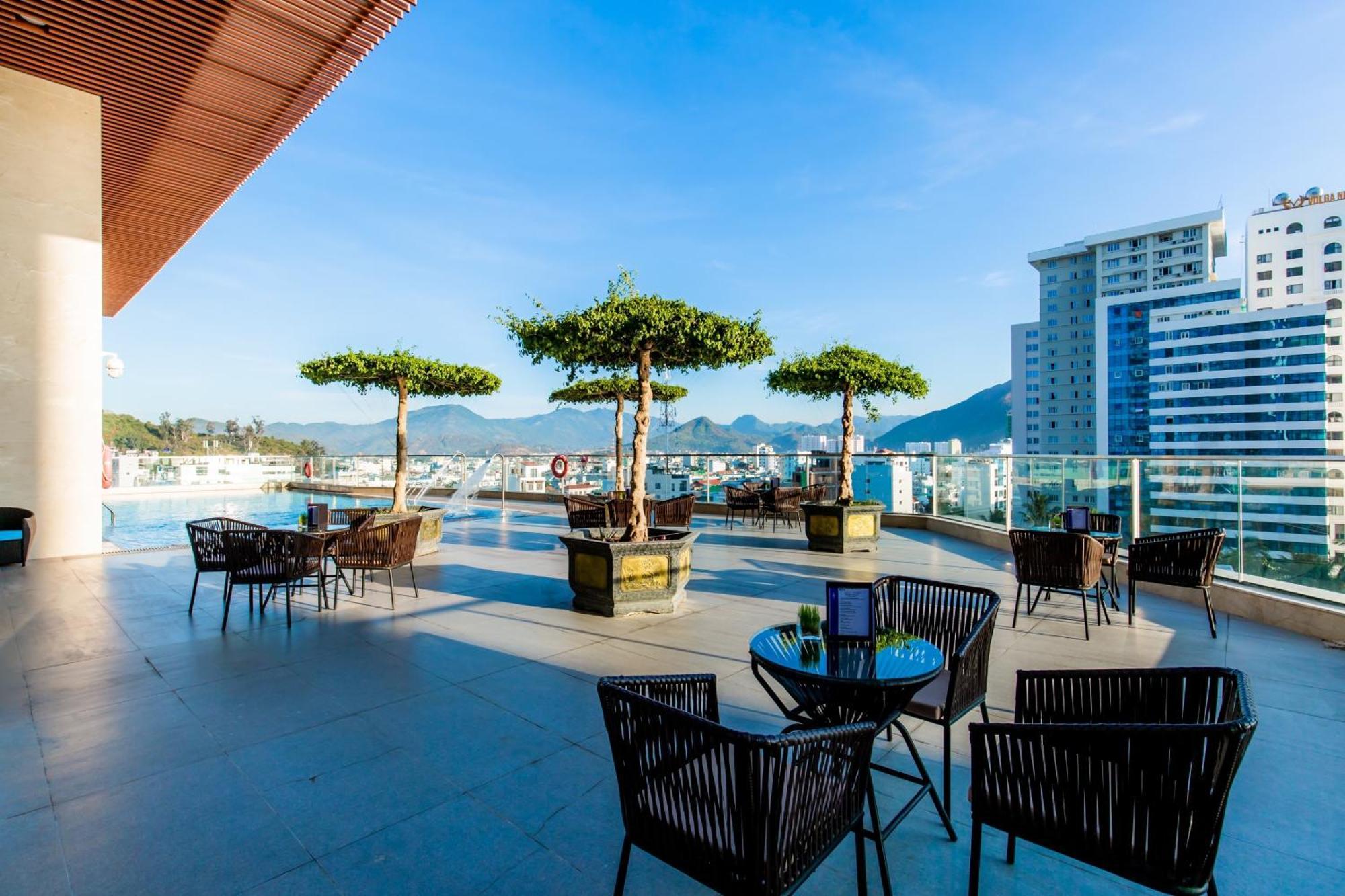 Oceanus Oasis Retreat - Nha Trang Apartment Dış mekan fotoğraf